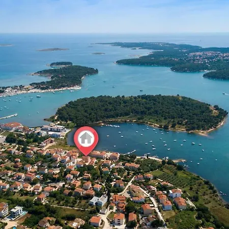 Apartman Irina 2 *
